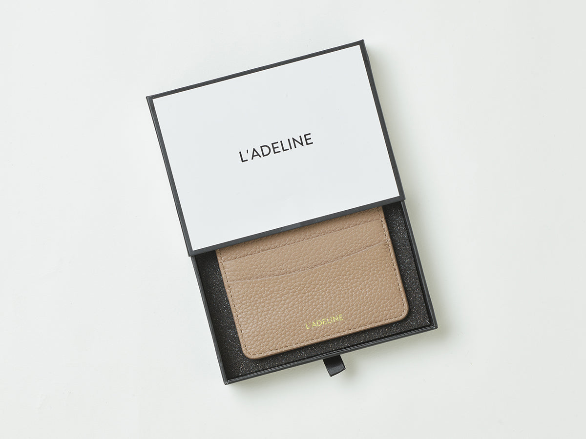 LADELINE CARD HOLDER