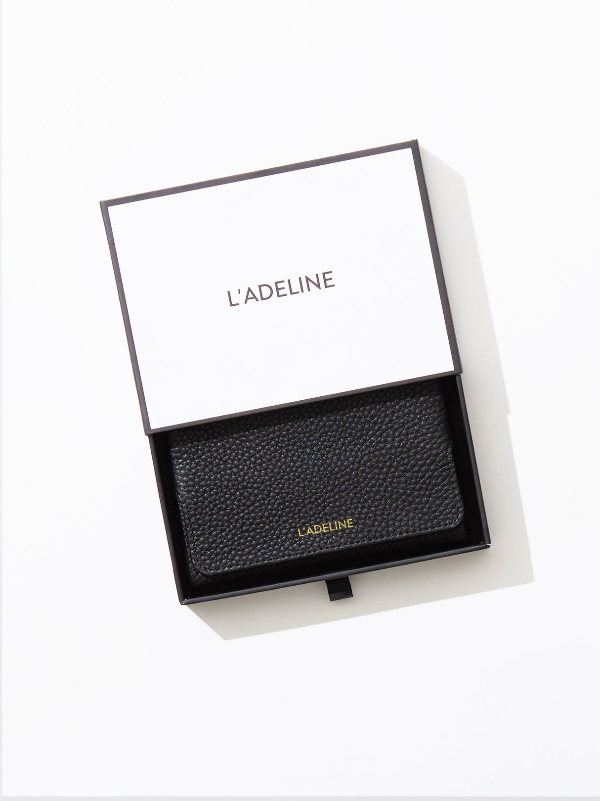 LADELINE TISSUE CASE