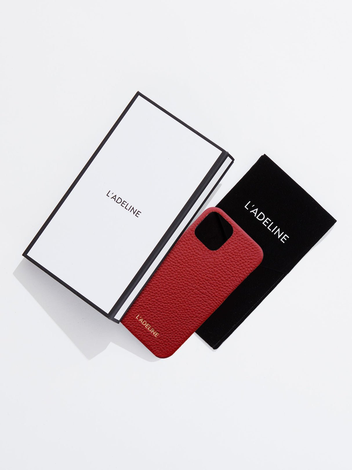 LADELINE Back Cover iPhone13